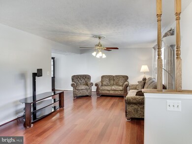 401 Forest Bridge Ct, Laurel, MD 20724 - photo 4