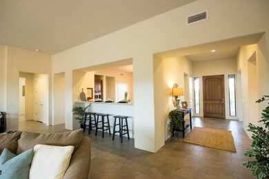 2416_foyer3