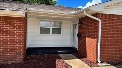 4210 N Chapman Ave, Shawnee, OK 74804 - photo 4