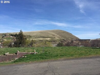 360 S Chase St, Heppner, OR 97836 - photo 2