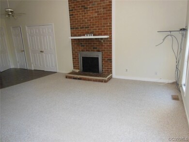 12131 Dehaviland Dr, Midlothian, VA 23112 - photo 2