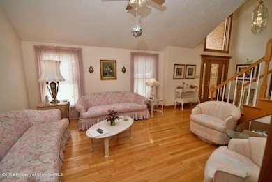 125 Lakeview Dr, Scranton, PA 18505 - photo 5