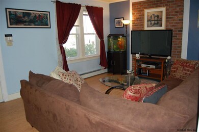 40 Pershing Dr, Schenectady, NY 12302 - photo 3