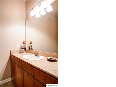 Attached master bath with granite counter tops and