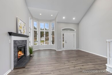 139 Summer Wind Ct