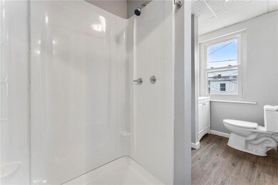 644 N 10th St unit 2, Allentown, PA 18102 - photo 6