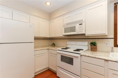 761 Knolls Ct, West Des Moines, IA 50265 - photo 7