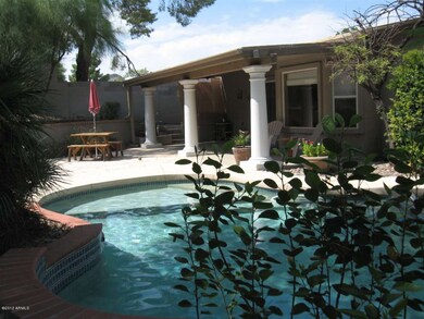 POOL / PATIO