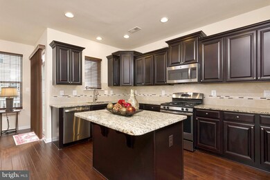 8625 Stone Hill Ln, Laurel, MD 20724 - photo 5