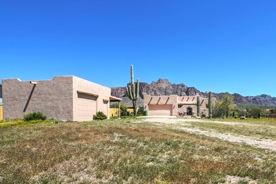 1049 N Sun Road-3