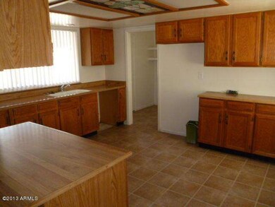 P501-Kitchen