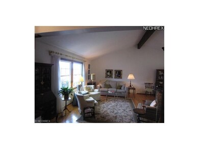 Beautiful Hardwood Floors & Cathedral Ceiling