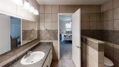 308 1/2 Maryland Dr, Texarkana, TX 75501 - photo 6