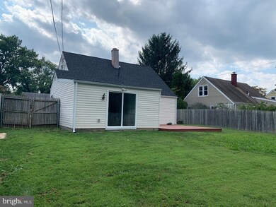 1945 Clearview Ave, Norristown, PA 19403 - photo 3