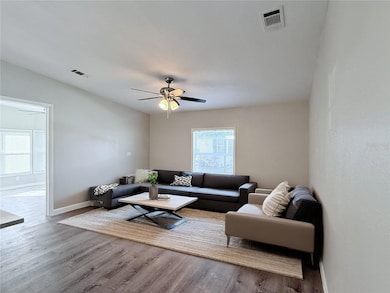 5316 Ixora St, Zephyrhills, FL 33541 - photo 3