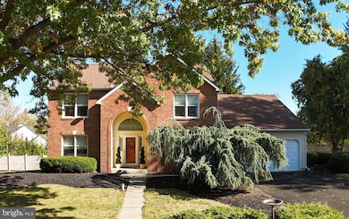 2801 Denbeigh Dr, Hatfield, PA 19440 - photo 3