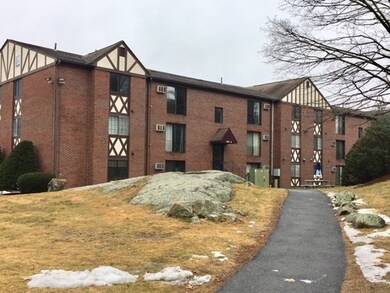 390A Great Rd unit 5, Acton, MA 01720 - photo 2