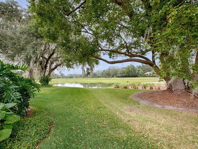 7037 SE 173rd Arlington Loop, The Villages, FL 32162 - photo 2