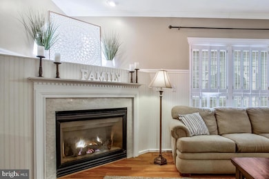 2405 Dale Brook Ct, Gambrills, MD 21054 - photo 2