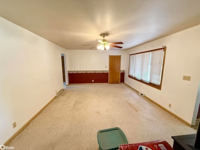 1852 Quint Ave, Carroll, IA 51401 - photo 4