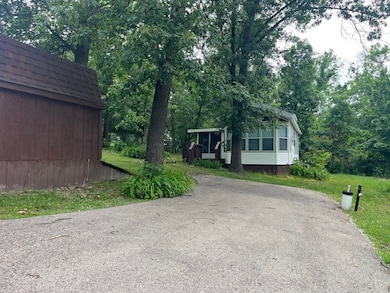 2795 E 28th Lot 802 Rd, Seneca, IL 61360 - photo 3