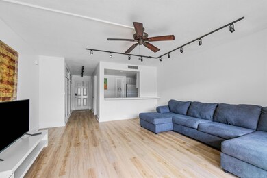 Riverhouse Gardens unit 120, Deerfield Beach, FL 33441 - photo 5