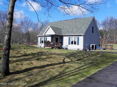 367 Henrys Crossing Rd, Cresco, PA 18326 - photo 3