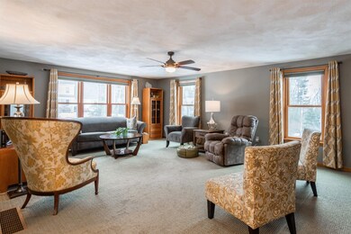 31 Cathedral Cir, Nashua, NH 03063 - photo 7