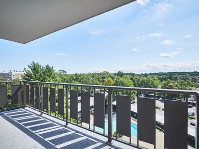 Imperial Towers unit 704, Chestnut Hill, MA 02467 - photo 4