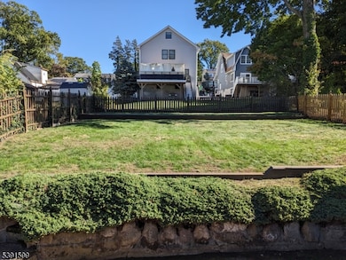 189 Mineral Spring Ave, Passaic, NJ 07055 - photo 2