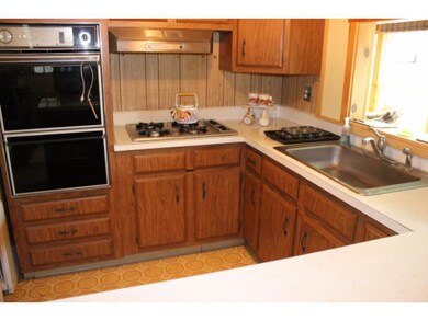 20 Courtney Rd, North Woodstock, NH 03262 - photo 4