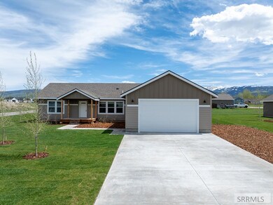 3829 Spruce Rd, Victor, ID 83455 - photo 2