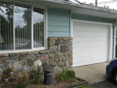 3301 Division St, Easton, PA 18045 - photo 6