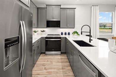 3228 Gardenia Reserve St, Apopka, FL 32712 - photo 3