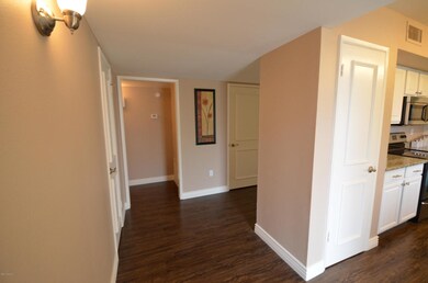 10829 W HATCHER RD 022