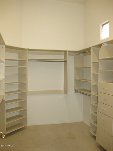 walk-in closet