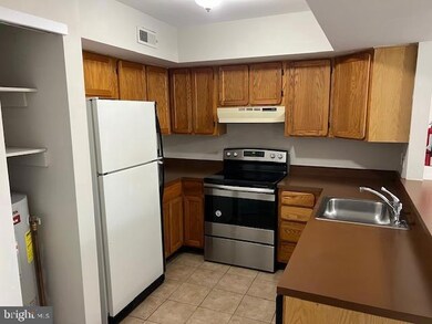 402 Gregorys Way, Voorhees, NJ 08043 - photo 5