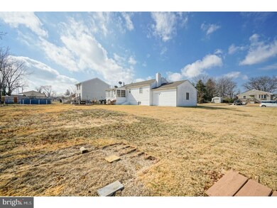 119 Billings Ave, Paulsboro, NJ 08066 - photo 2