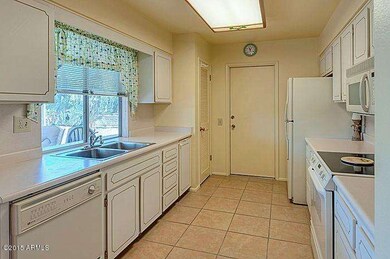 Desert Rock kitchen 2.jpg