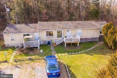 74 Furley Dr unit 1, Bunker Hill, WV 25413 - photo 4