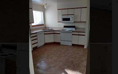 2135 Alan St, Idaho Falls, ID 83404 - photo 5