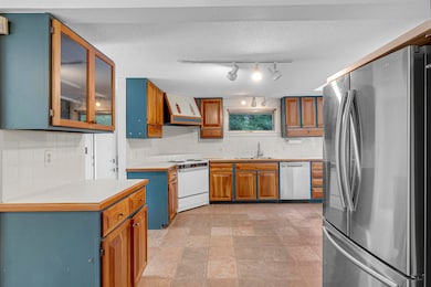 48 Randolph St, Portland, ME 04103 - photo 5