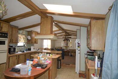 12 Birch Place unit 38, Plymouth, NH 03264 - photo 7