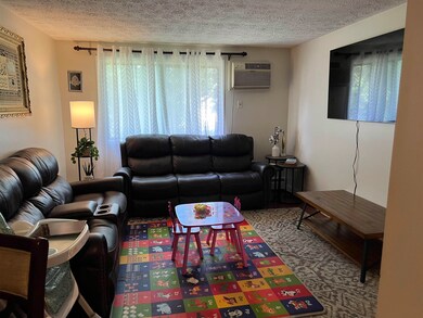 545 Calef Rd unit 28, Manchester, NH 03103 - photo 4