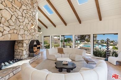 1326 Beverly Estates Dr, Beverly Hills, CA 90210 - photo 4