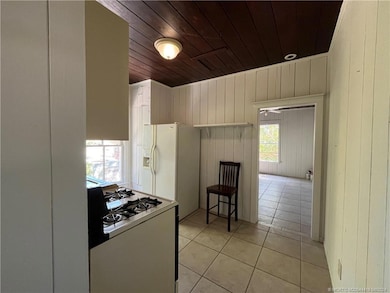 2172 NE Poinciana Terrace unit 10, Jensen Beach, FL 34957 - photo 6