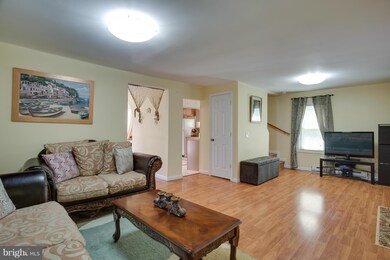 42639 Waxpool Rd, Ashburn, VA 20148 - photo 4