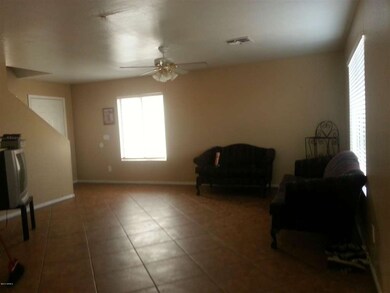 FAMILY ROOM 2
