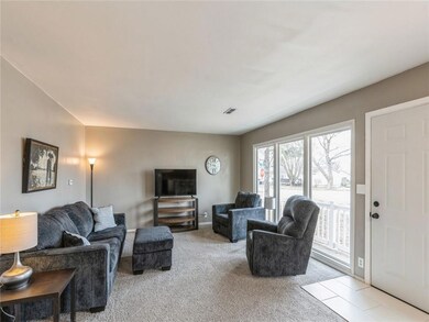 121 W Washington St, Colfax, IA 50054 - photo 3