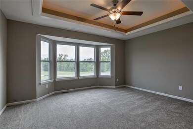 2014 Creekview Ln, Raymore, MO 64083 - photo 7